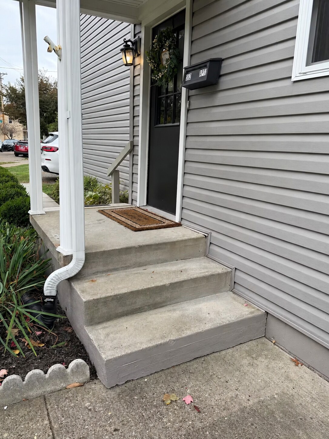 Air412 private entry in a quiet Sewickley neighborhood